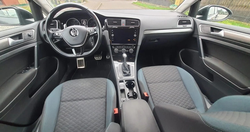 Volkswagen Golf cena 43900 przebieg: 256400, rok produkcji 2018 z Kutno małe 137